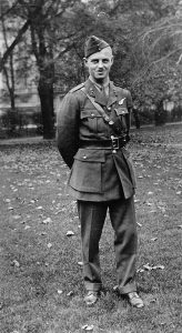A black-and-white photo of Lt. Lindsay Drummond in his Royal Flying Corps uniform, First World War (PPF Collections, Gift of Alan McLay).
