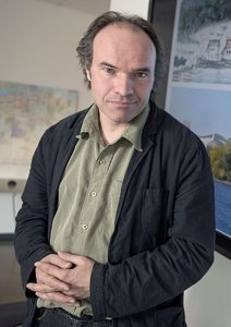 A cropped colour photo of guest speaker Randy Boswell (Justin Tang, courtesy Carleton University)